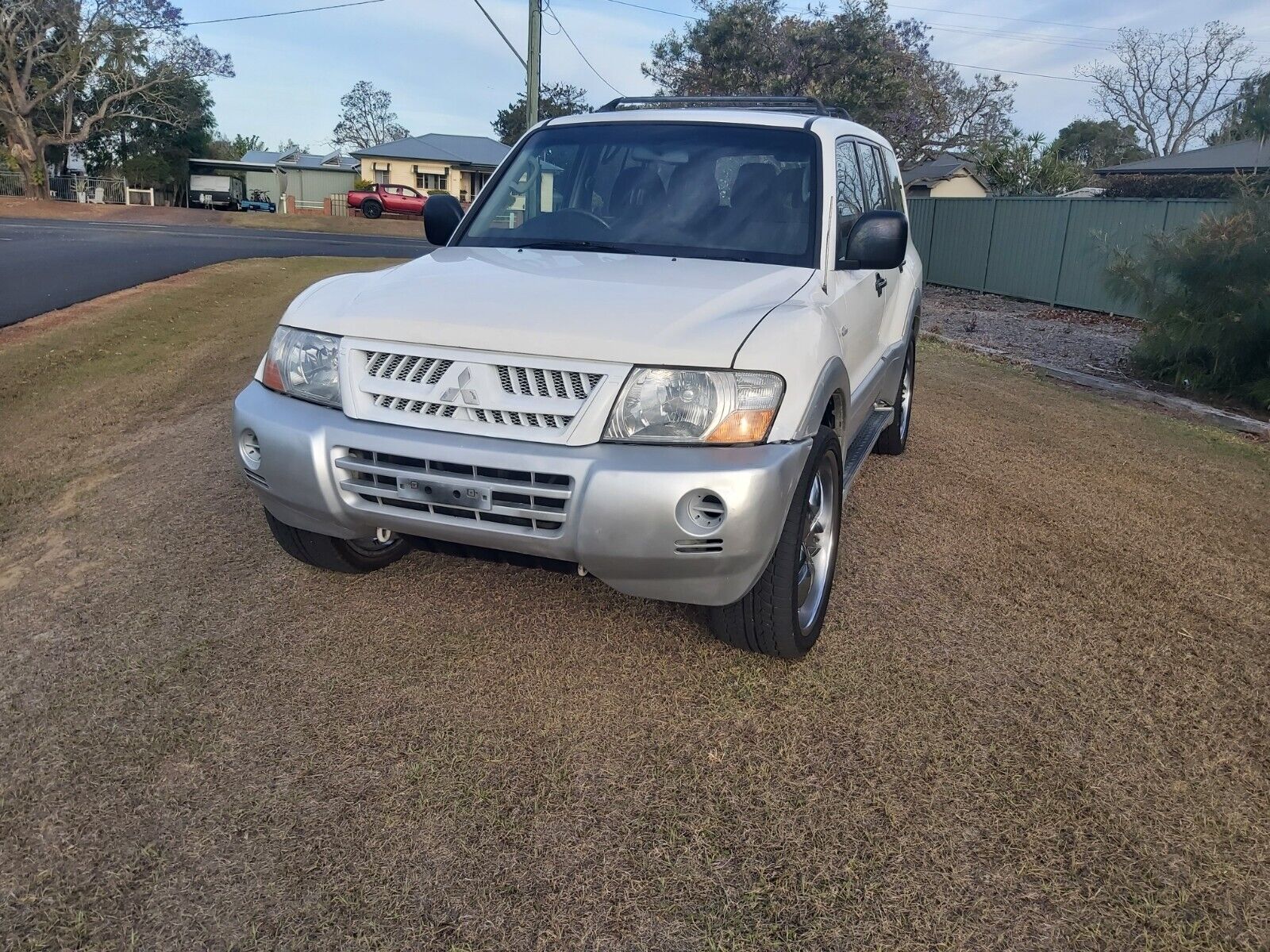 03 PAJERO 7 Seater