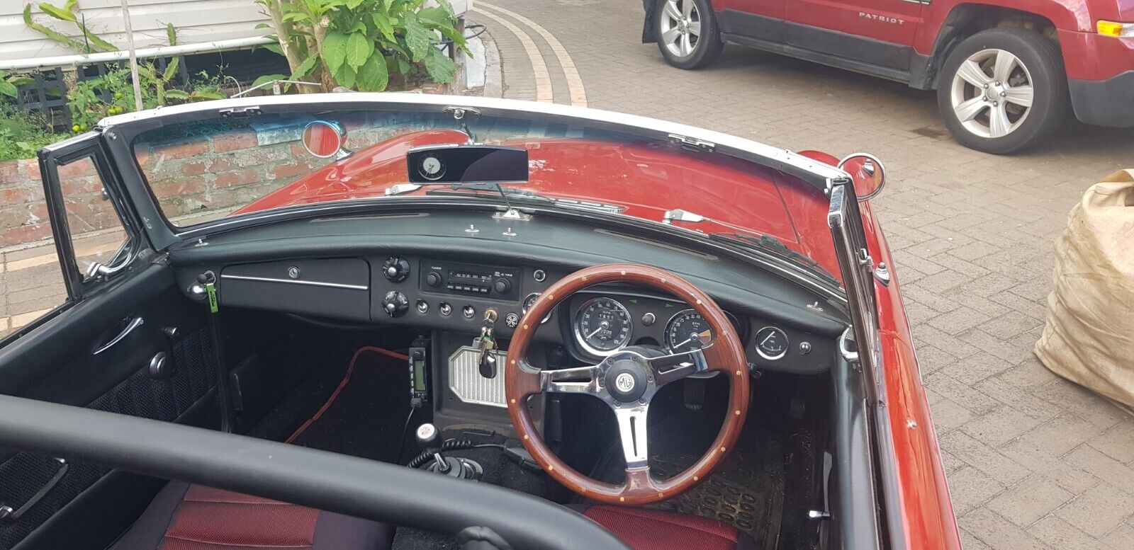 1965 MGB