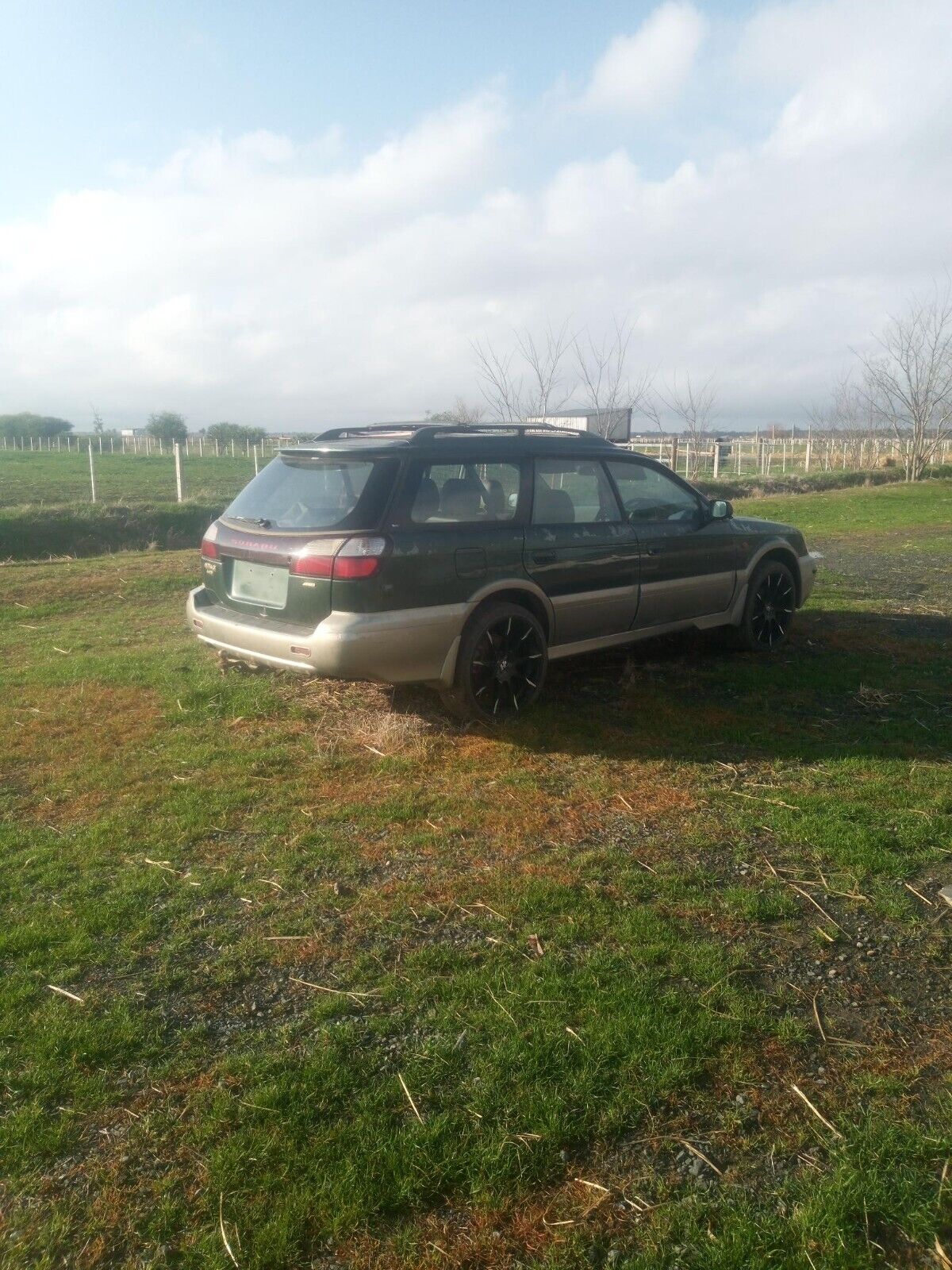 2000 Subaru outback station wagon