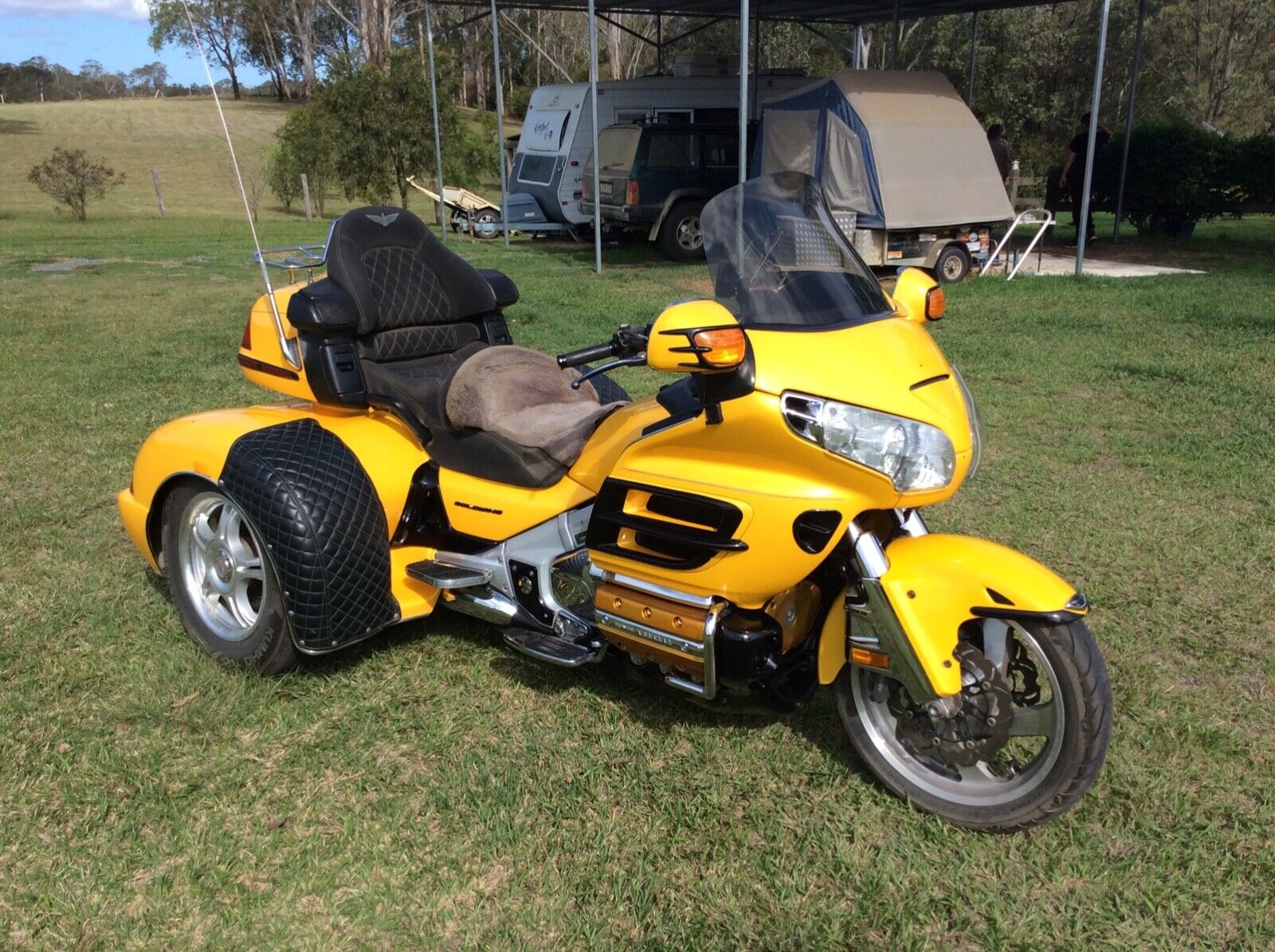 2001 Honda Goldwing GL1800 Trike and camper trailer