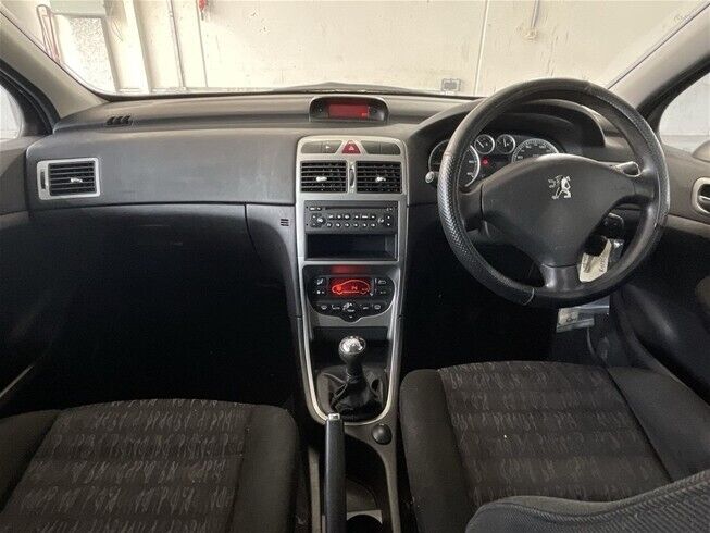 2003 Peugeot 307 XS HDi Turbo Diesel Manual Hatchback