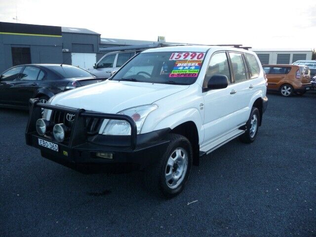 2008 Toyota Land Cruiser PRADO STANDARD 4x4 5 Seat 3.0 Turbo diesel 6 Speed