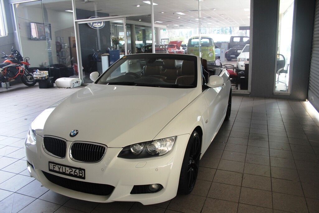 2009 BMW 330d 30d E93 My09 EASY FINANCE 02 9479 9555