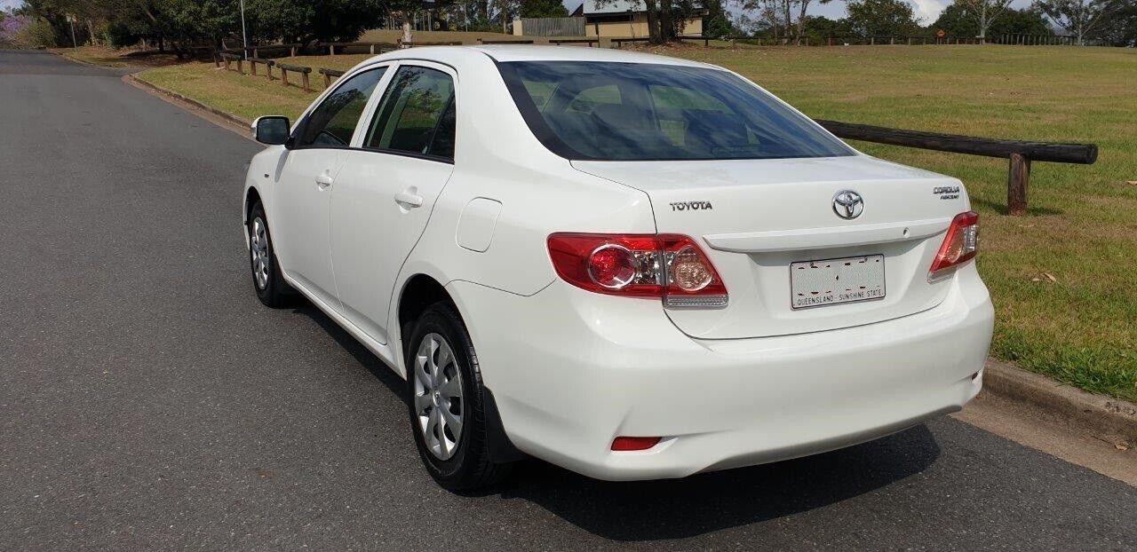 2011 Toyota Corolla Ascent Automatic only 72 000 kms