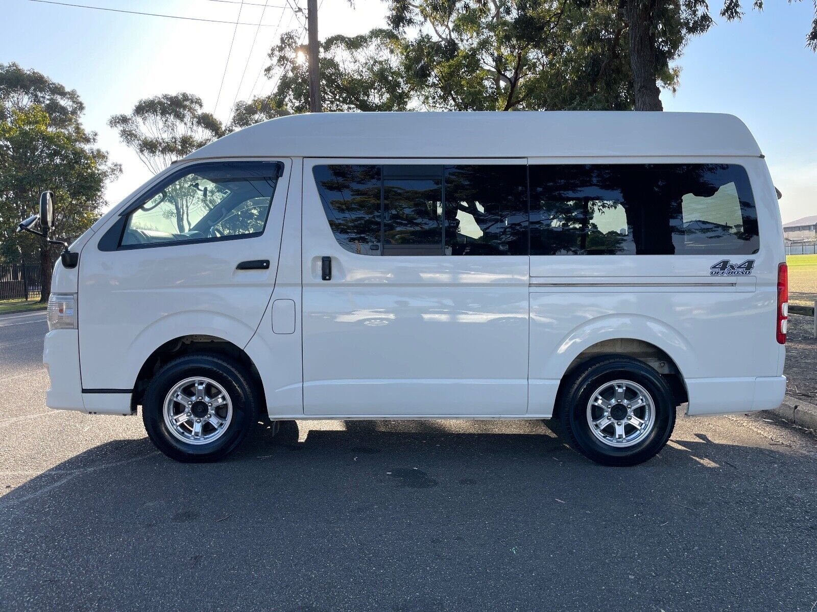 2013 Toyota HiAce KDH206K High roof 4WD LWB Diesel Auto, 5-Year Warranty!