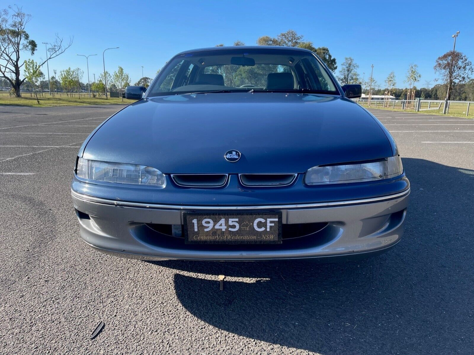 holden calais 1994 VR 5 Litre