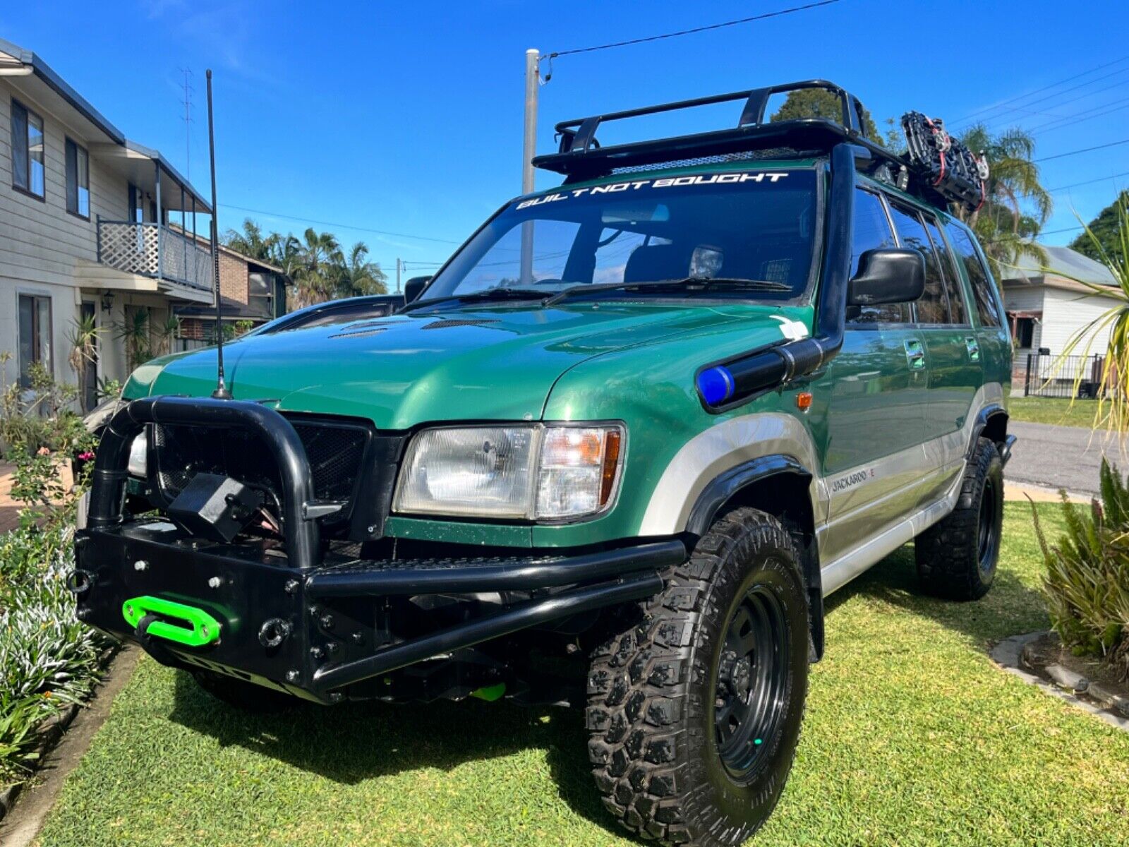 holden jackaroo