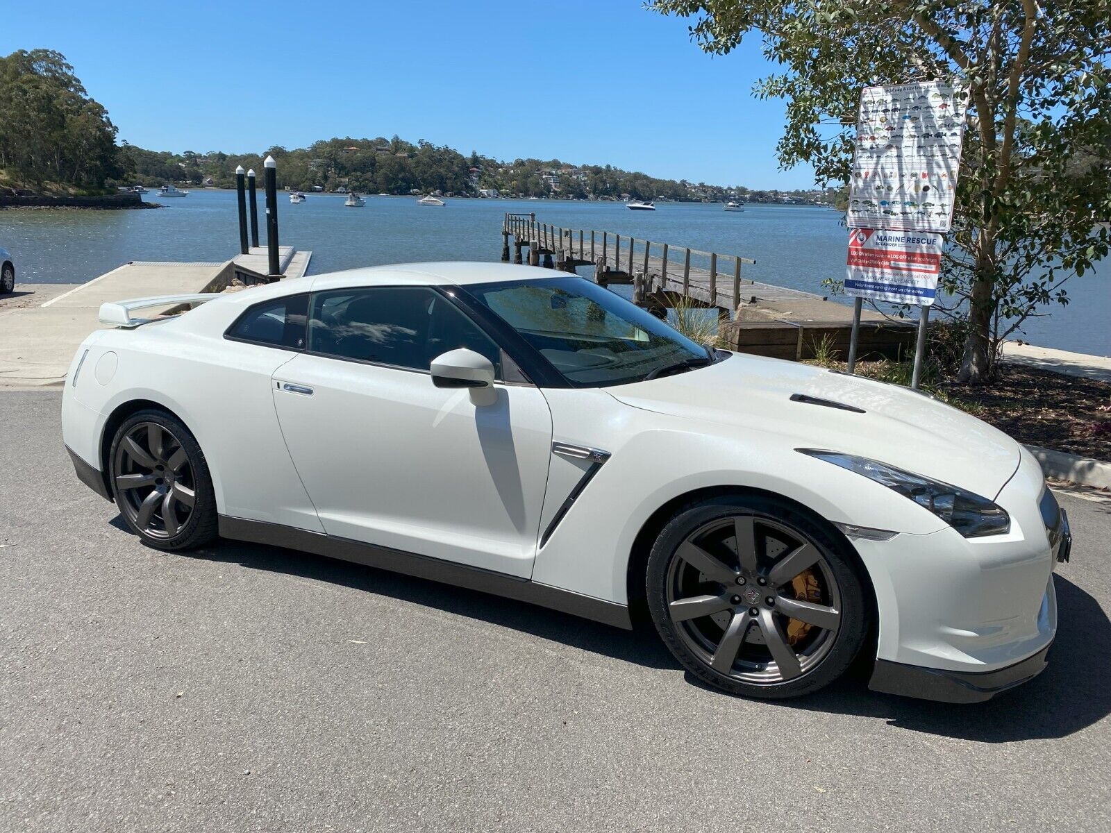 Nissan R35 GT-R 2008 Low 22,xxxKM Freshly Imported Fully Serviced