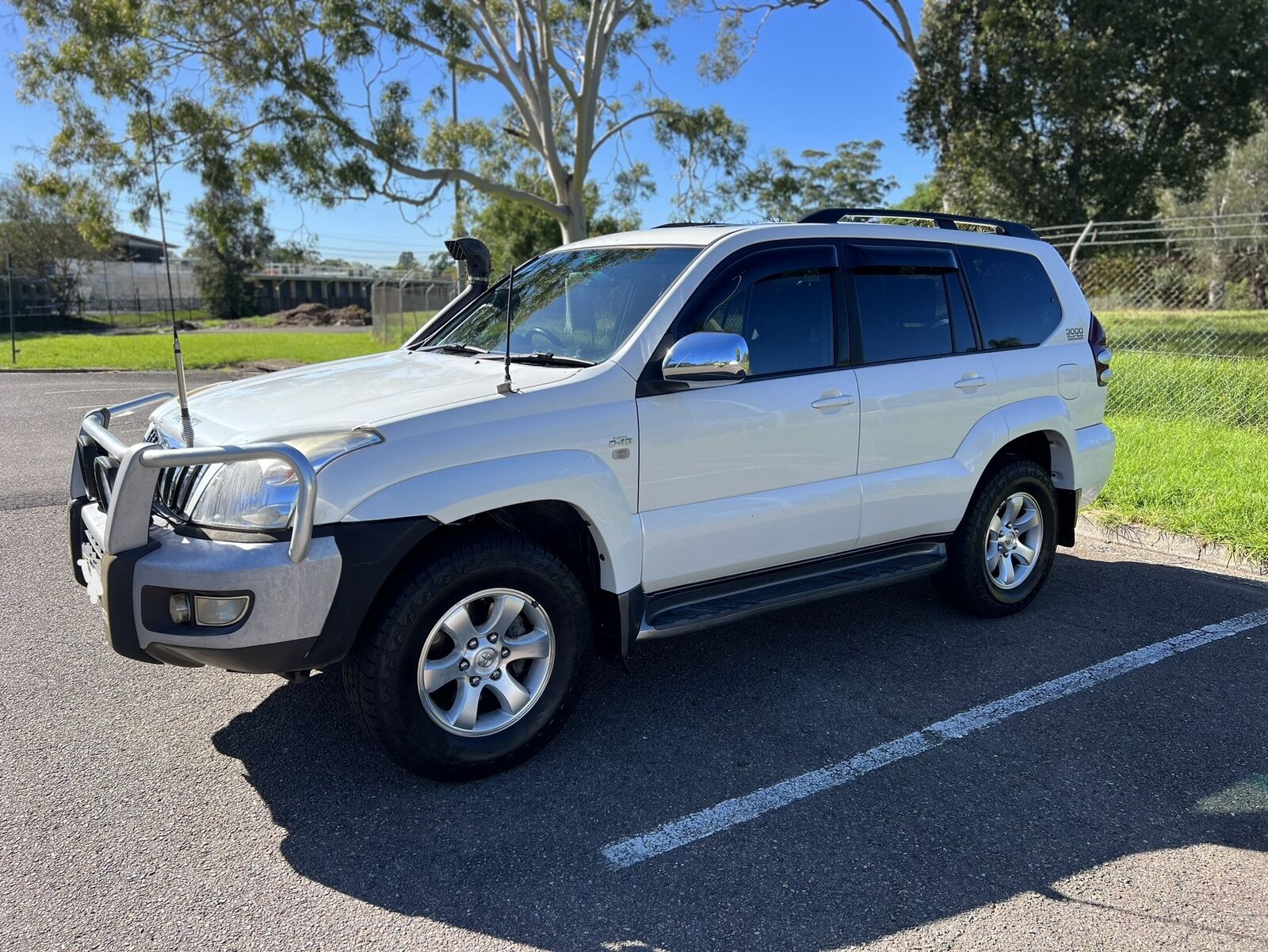 Toyota Landcruiser Prado Grande 120 series (2006)