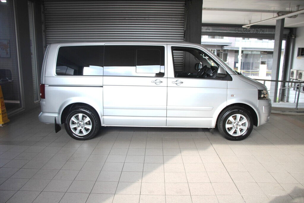 VOLKSWAGEN MULTIVAN TDI340 COMFORTLINE TURBO DIESEL  EASY FINANCE 02 9479 9555