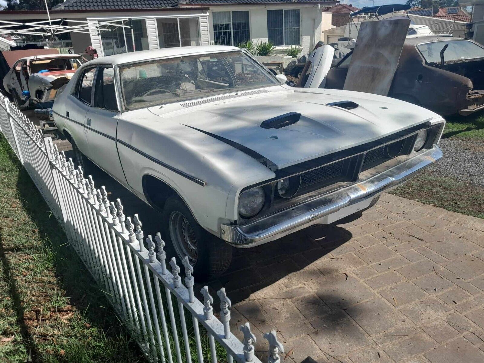 xb ford falcon FAIRMONT